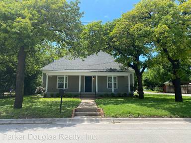Main picture of 604 S Rusk St