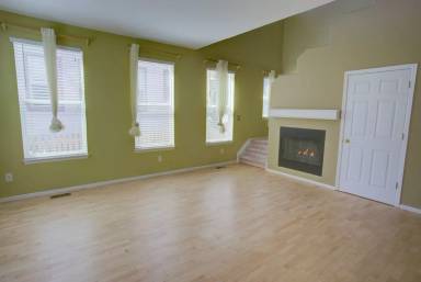Main picture of 10715 Cherrington St