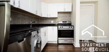 Main picture of 2129 N Dayton St