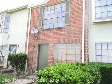 Main picture of 8703 Victorian Village Dr