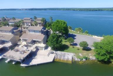 Main picture of 533 Lighthouse Dr