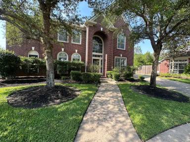 Main picture of 13146 Oakwood Manor Dr