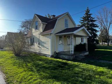 Main picture of 842 Hanson St