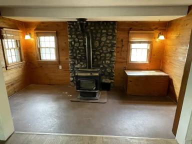 Main picture of 225 N C St