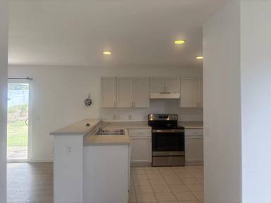 Main picture of 137 Iao Loop