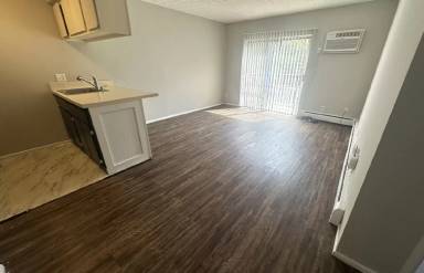 Main picture of 714 Clifton Colony Dr