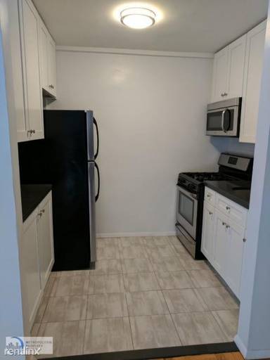 Main picture of 160 E 55th St