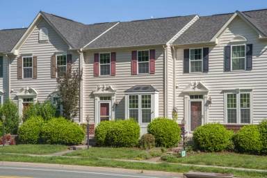 Main picture of 1852 Verona Dr