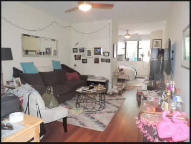 Main picture of 134 Allen St