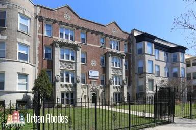 Main picture of 4735 N Beacon St Apartments