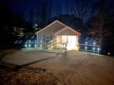 Main picture of 18 Green Hill Ave