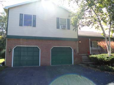 Main picture of 1512 Earlystown Rd