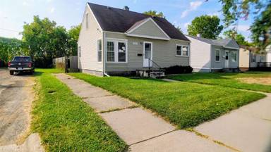 Main picture of 13140 Sherman Ave