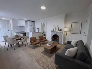 Main picture of 2039 Green St