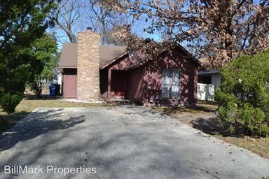 Main picture of 507 Hickorywood Dr