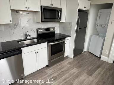 Main picture of 222 Henderson Ave