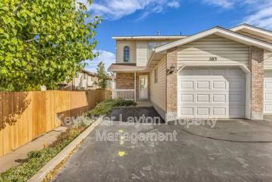 Main picture of 105 E 820 S