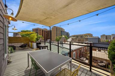 Main picture of 1126 5th St NW