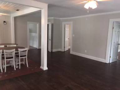Main picture of 1141 SW 9th Ave