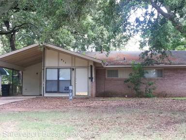 Main picture of 911 Windsor Dr