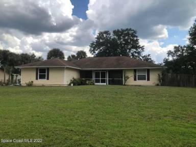 Main picture of 5281 Banana Ave