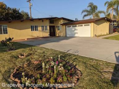 Main picture of 673 E Navilla Pl