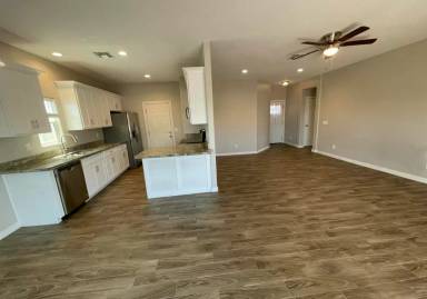 Main picture of 11176 W Cambria Cir