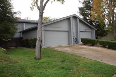 Main picture of 6005 Woodside Dr