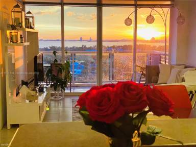 Main picture of 5600 Condominium