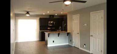 Main picture of 888 Greenfield Ave