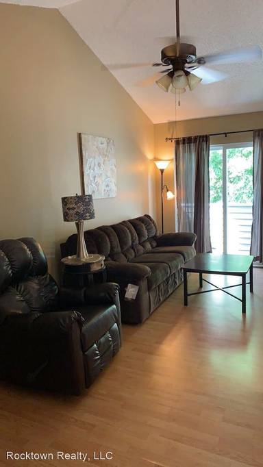 Main picture of 1300 Bradley Dr