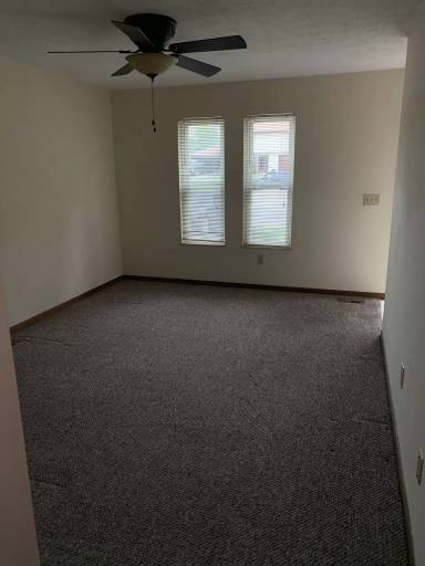 Main picture of 133 Maxwell Ct