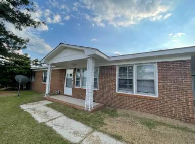 Main picture of 147 Brocton Dr