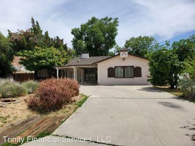 Main picture of 17646 Raymer St