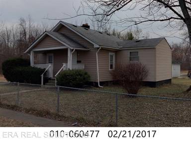 Main picture of 1493 E 22nd Ave