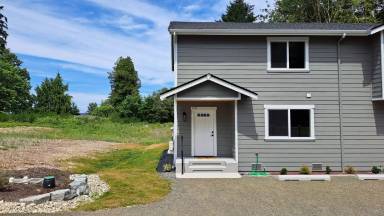 Main picture of 3111 E Camellia Way