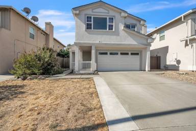 Main picture of 681 Chateau Cir