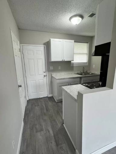 Main picture of 812 W Marion St