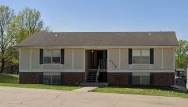 Main picture of 2119 SE 30th St