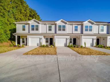 Main picture of 916 S Battleground Ave