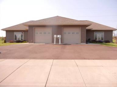 Main picture of 712 N 28th St
