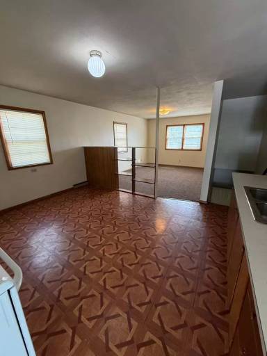 Main picture of 739 Avenue C