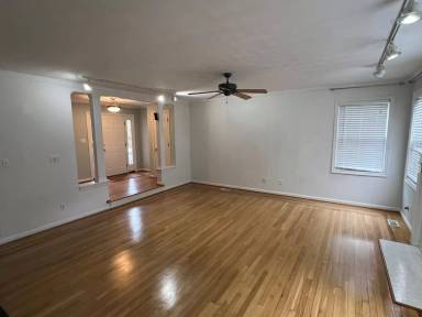 Main picture of 8220 Canterbury Crest Ln