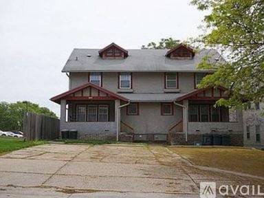 Main picture of 123 N 38th St