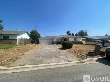 Main picture of 35627 Penrose Ln