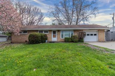Main picture of 2106 Campbell Dr