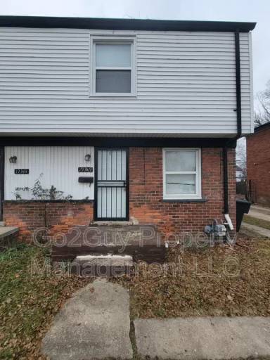 Main picture of 19349 Wyoming St