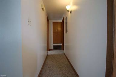 Main picture of 413 4th Ave E
