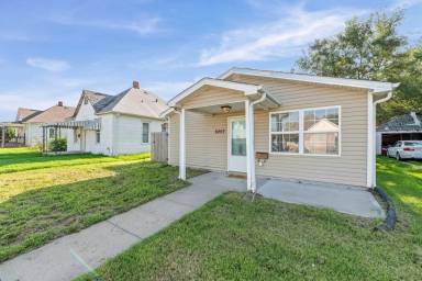 Main picture of 6207 Sherman St