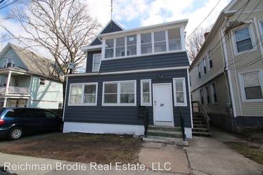 Main picture of 121 Fairmont Ave
